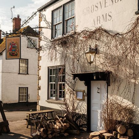 The Grosvenor Arms Hotel Hindon Buitenkant foto